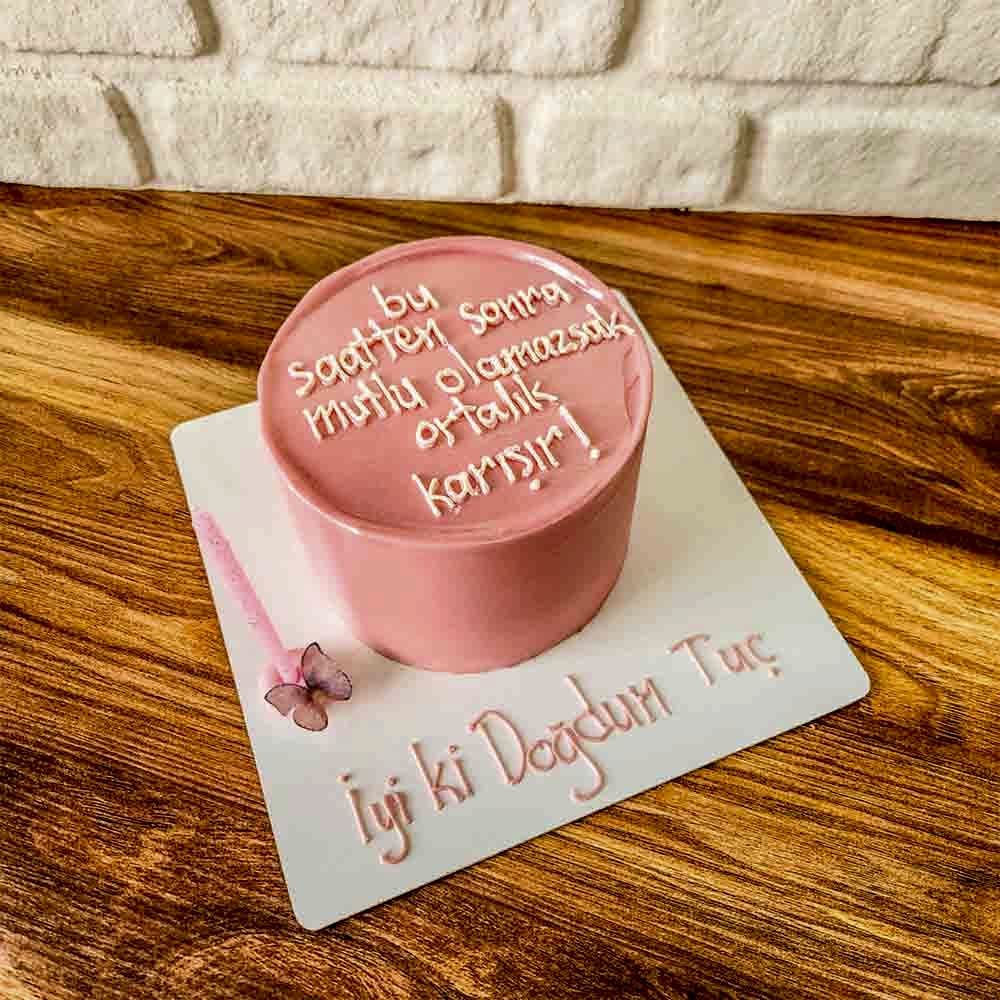 Özel yazılı pasta kişiye özel tasarım yazılı bento pastalar