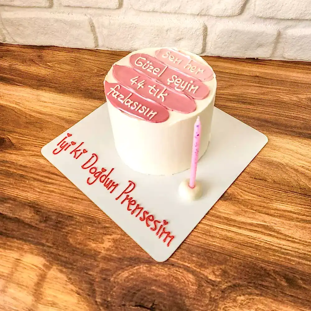 Sen Her güzel şeyin 44 tık Fazlasısın